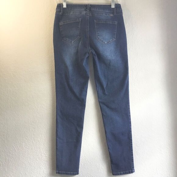 1822 Denim Adrianna Size 6 dark blue stretchy 54% cotton distressed look GUC - Picture 2 of 6